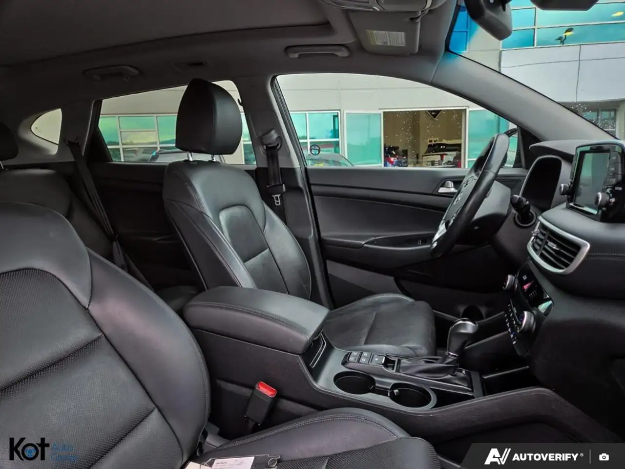 Hyundai TUCSON снимка Hyundai TUCSON