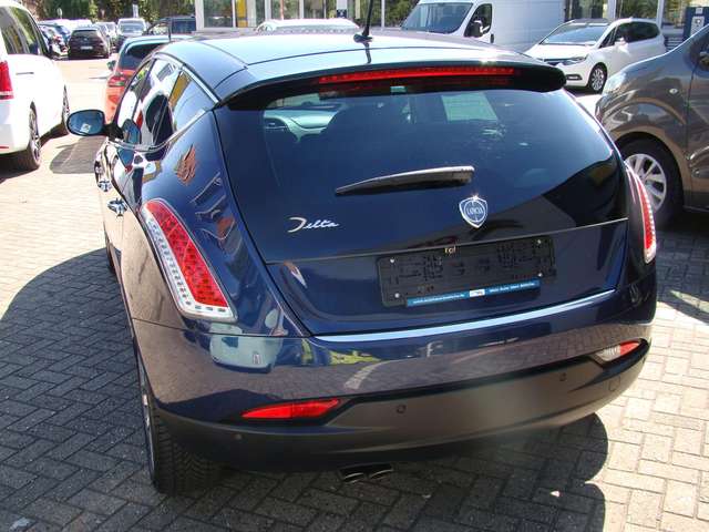 Lancia Delta Platinium 1.4 LEDER*XENON