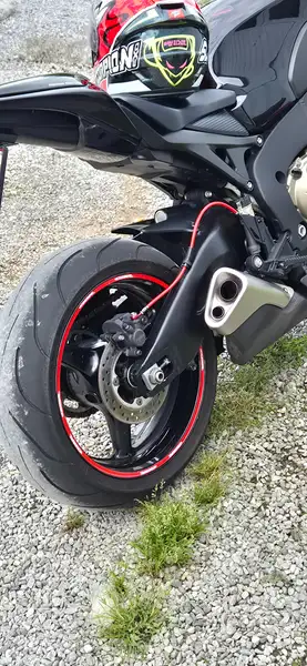 Honda CBR 1000 - foto 4