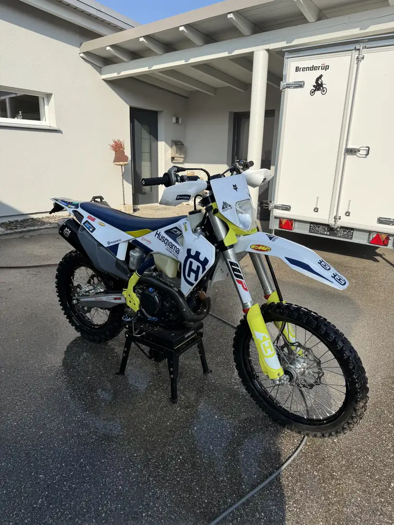 Husqvarna FE 250 - 1