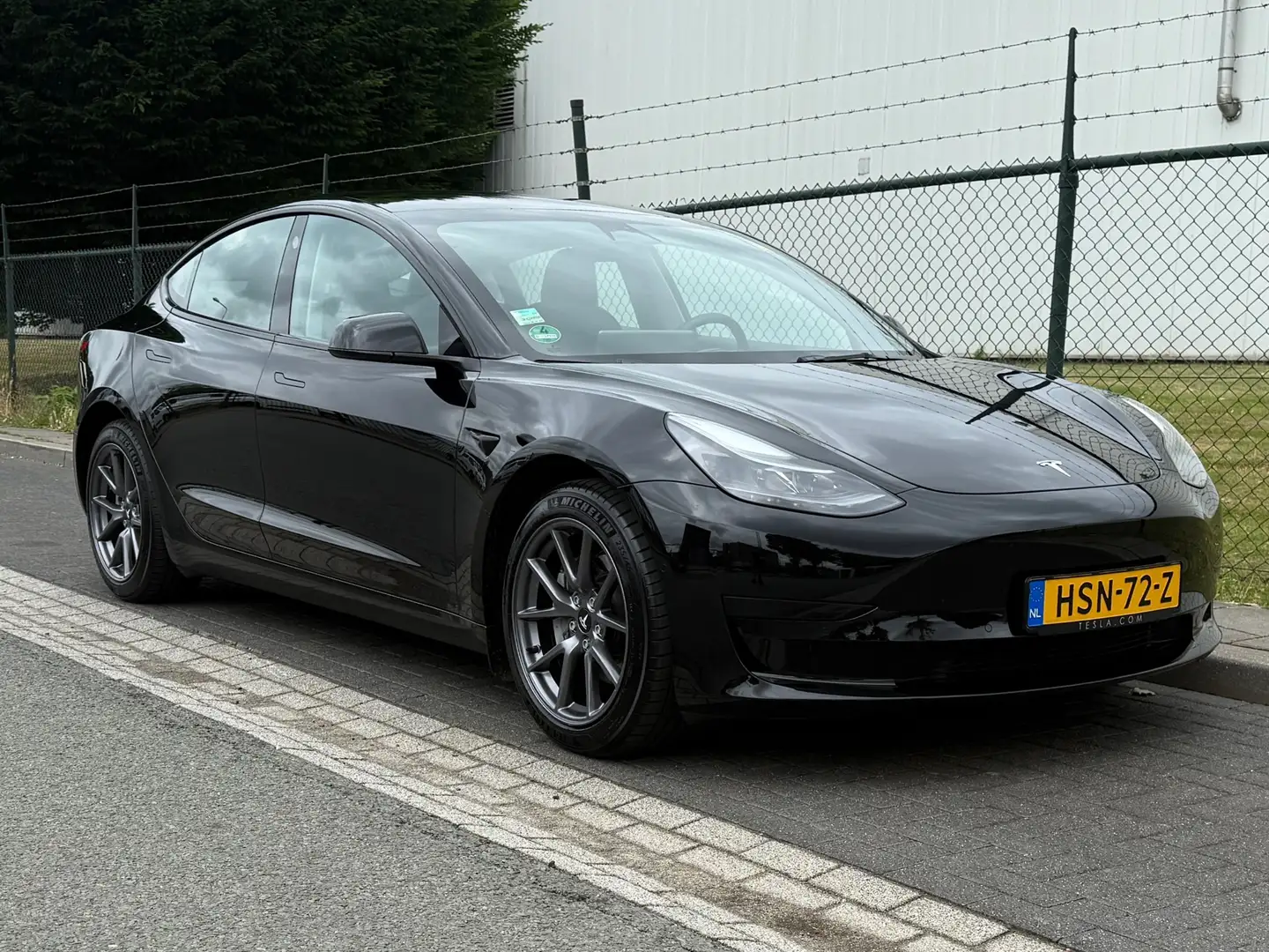 Tesla Model 3 Standard RWD Plus 60 kWh Zwart - 2