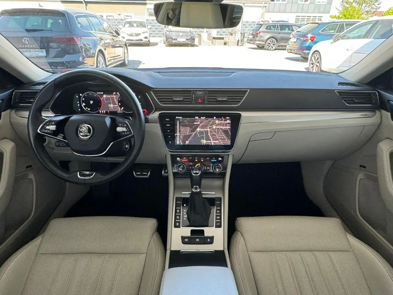 Skoda Superb 2.0 TDI DSG,4x4,L&K,STANDH,SITZKL.MATRIX, миниатюра 10