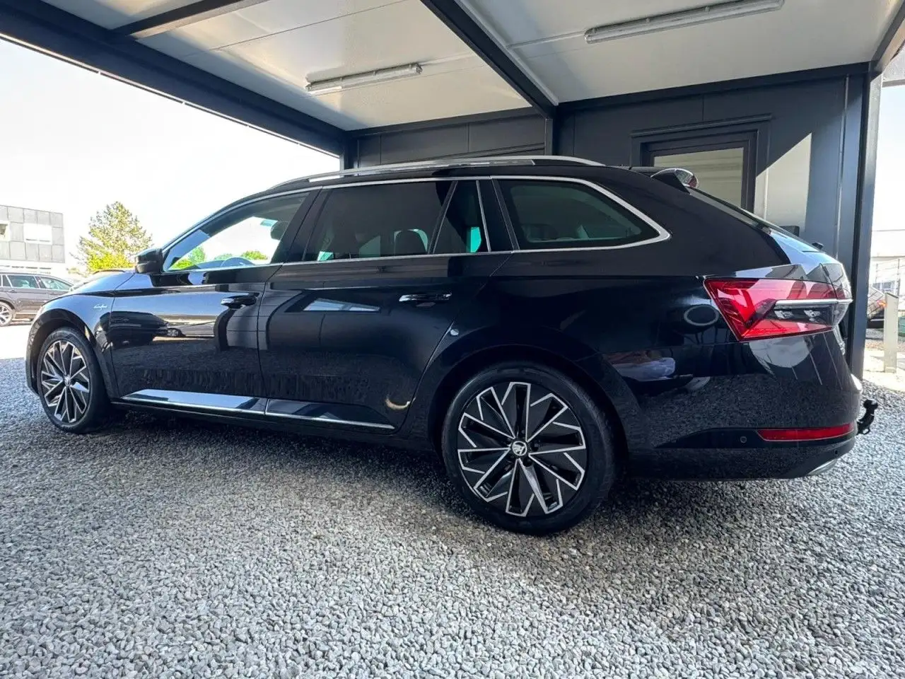 Skoda Superb 2.0 TDI DSG,4x4,L&K,STANDH,SITZKL.MATRIX, миниатюра 5