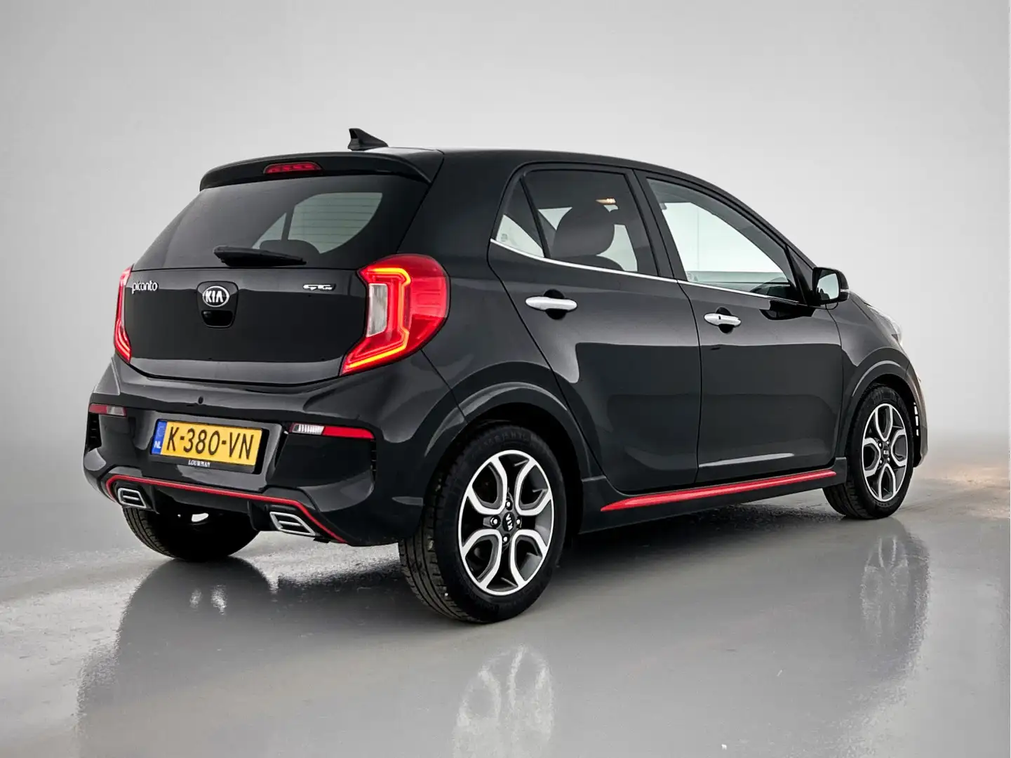 Kia Picanto 1.0 DPi GT-Line | Leder | Camera | Cruise Control Zwart - 2