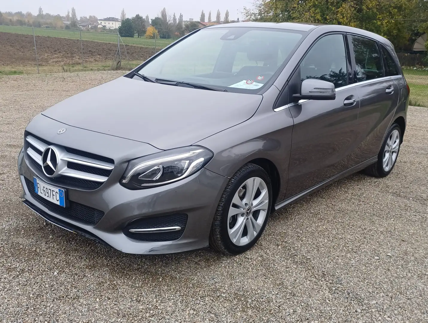 Mercedes-Benz B 180 Classe B - T246 d (cdi) Premium auto FL E6 Zwart - 1