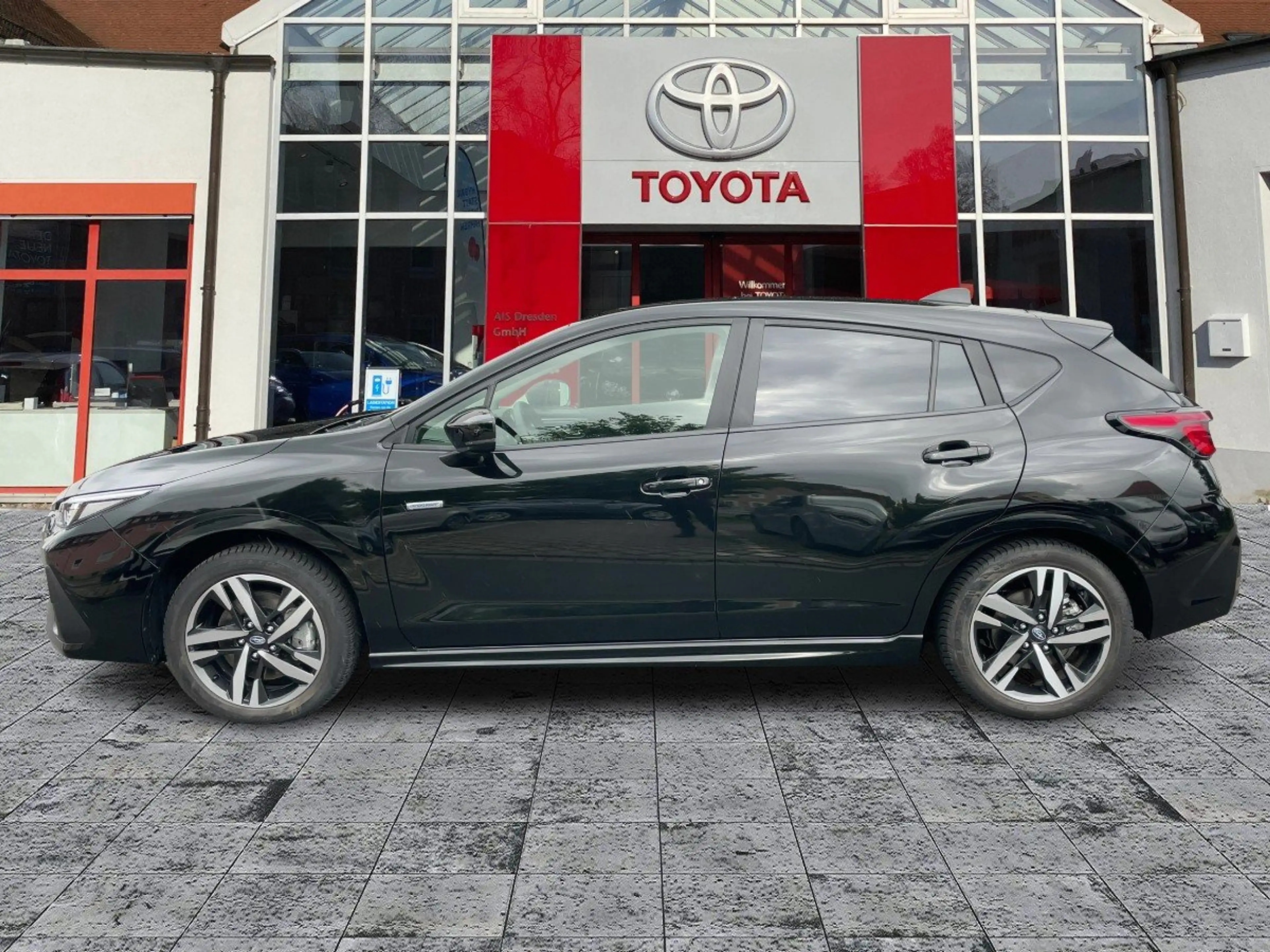Subaru Impreza 2.0ie Platinum ACC+Navi+SD+SHZ+2xKlima — photo 3