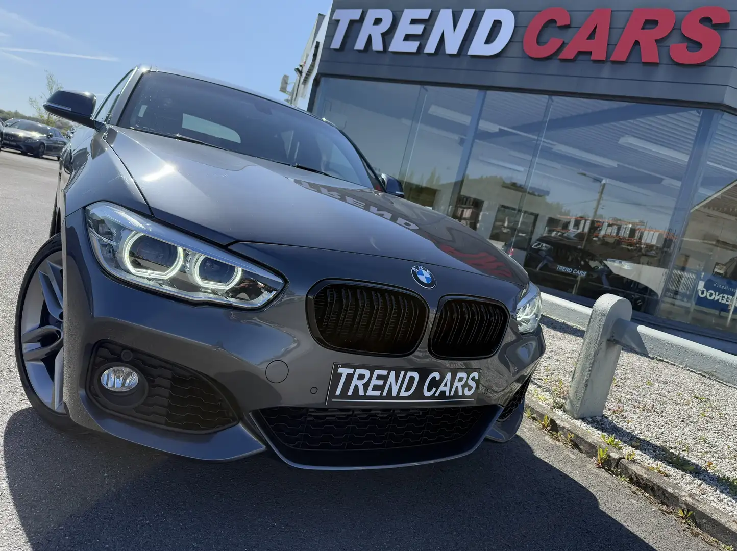 BMW 118 d X-DRIVE PACK-M SPORT SHADOWLINE LED H&K SOUND G1 Grijs - 1