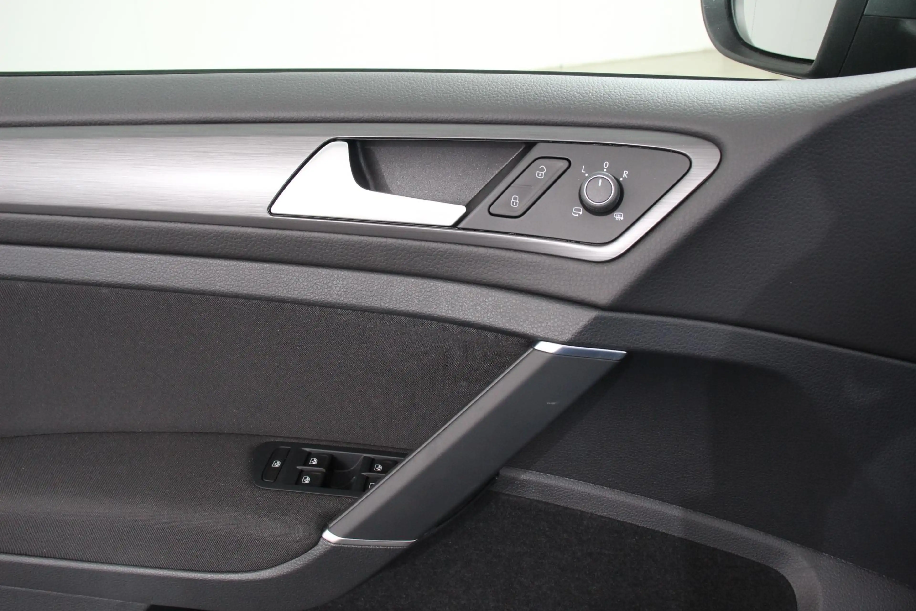 Volkswagen e-Golf Edition Automaat Navigatie Digitale Cockpit Blueto — photo 7
