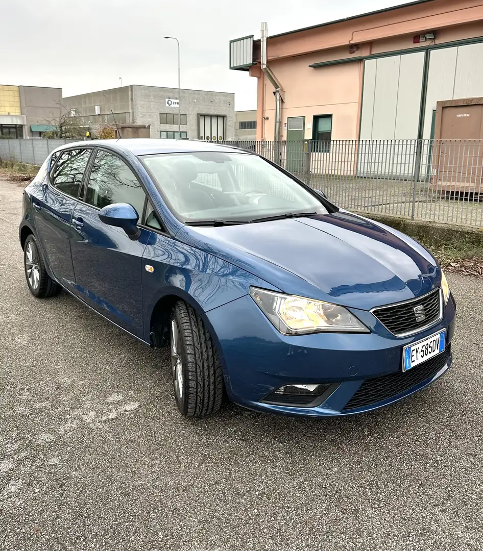 SEAT Ibiza 5p 1.2 tdi cr Hi-Tech - 2