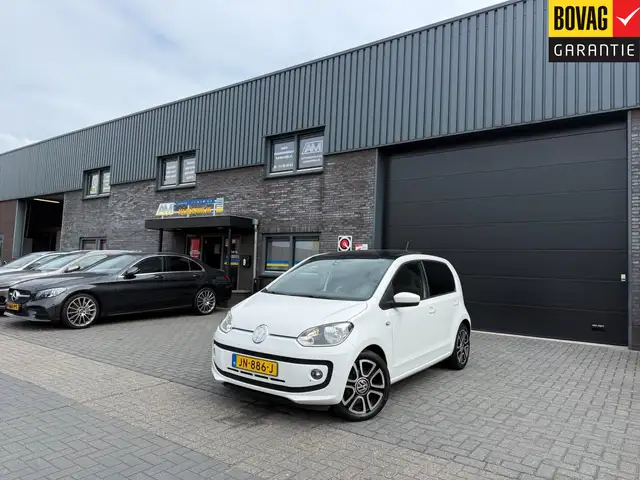 Volkswagen Up