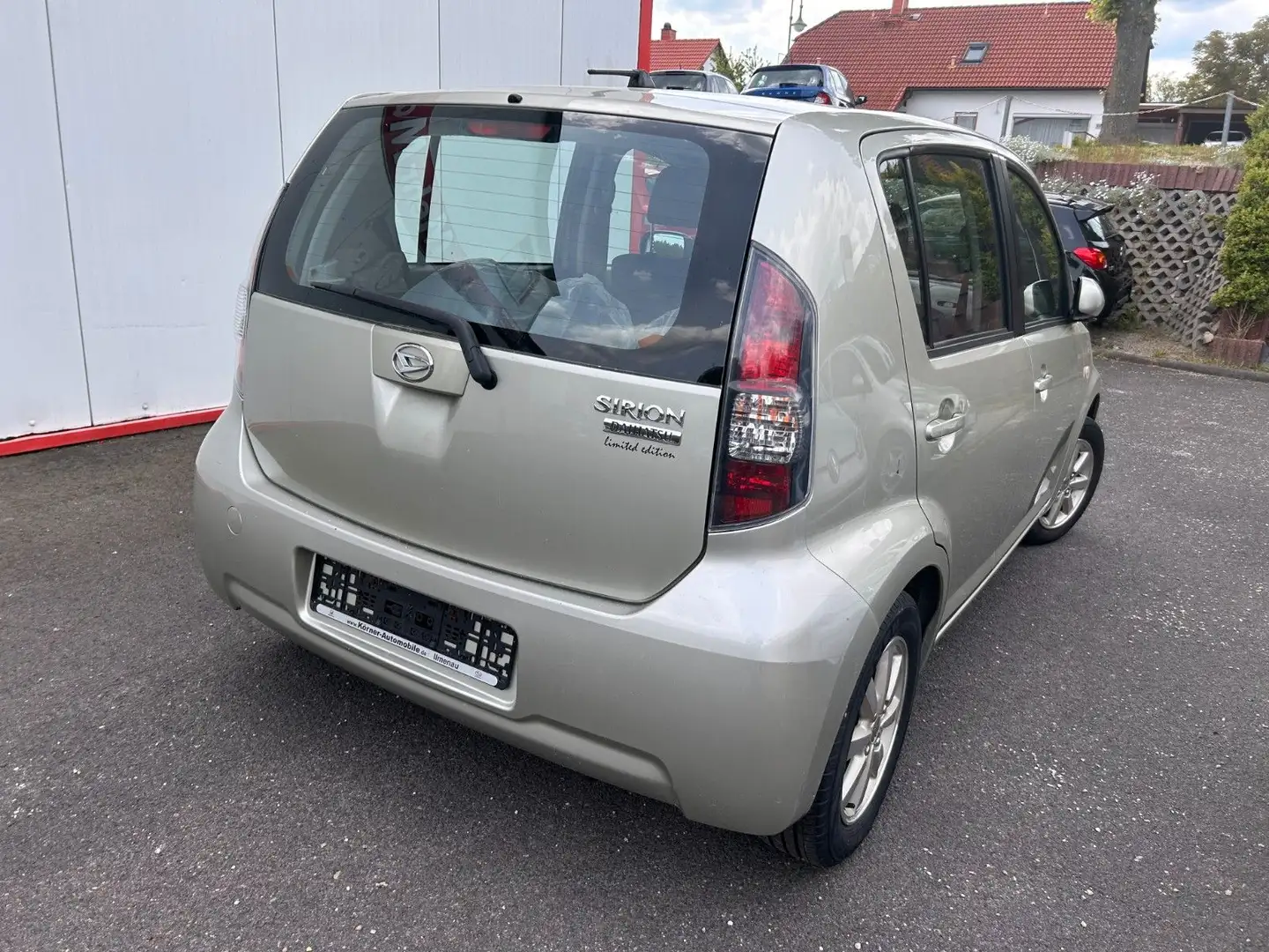 Daihatsu Sirion 1.3+ WR Silber - 2