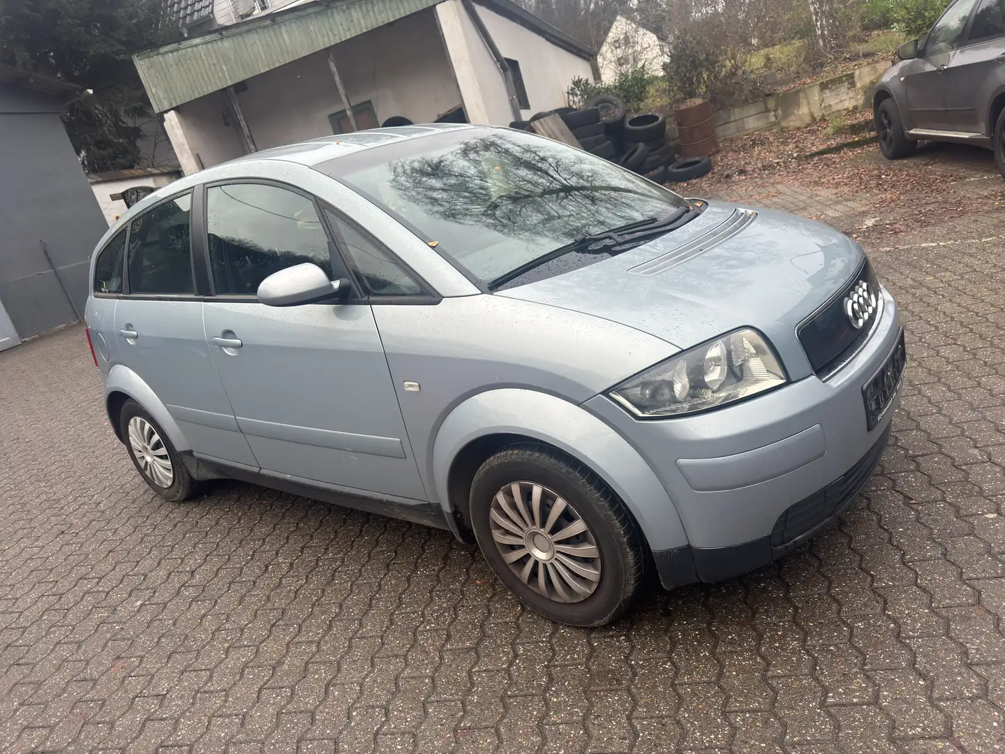 Audi A2 A2 Diesel 1.4 TDI Blau - 2