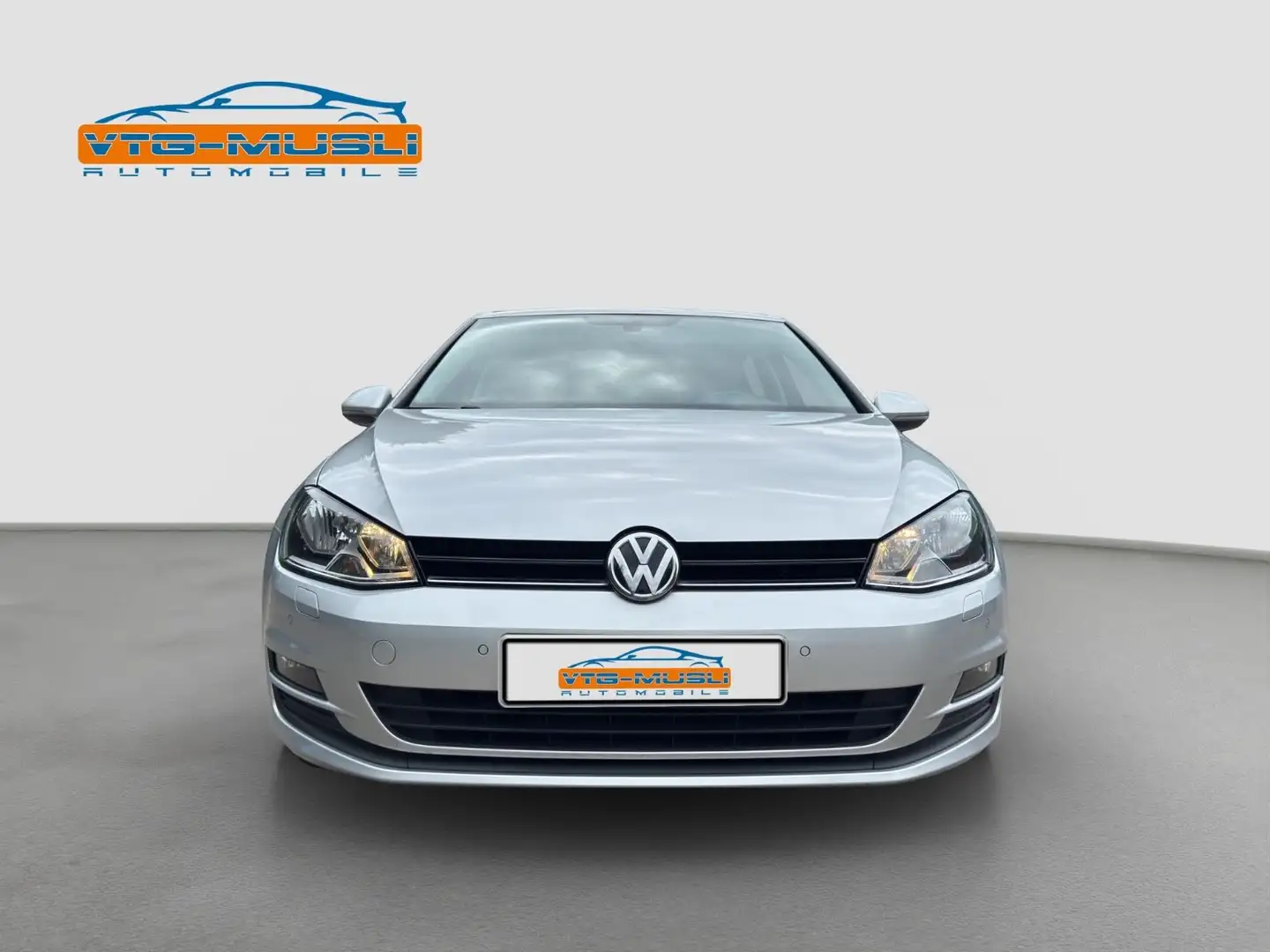 Volkswagen Golf VII 1.2 TSI-86 PS * Sondermodell CUP * Zilver - 2
