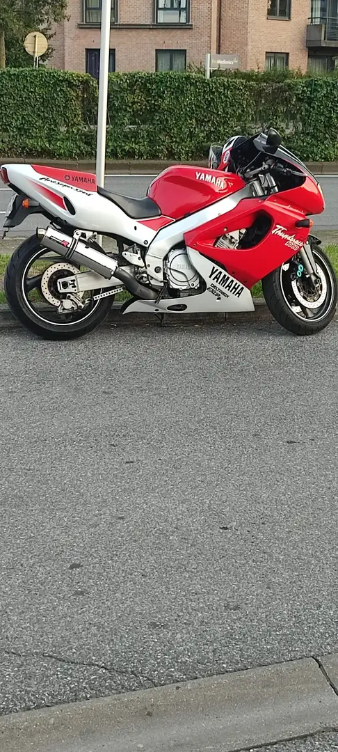Yamaha YZF 1000 YZF1000R Thunderace Kırmızı - 2