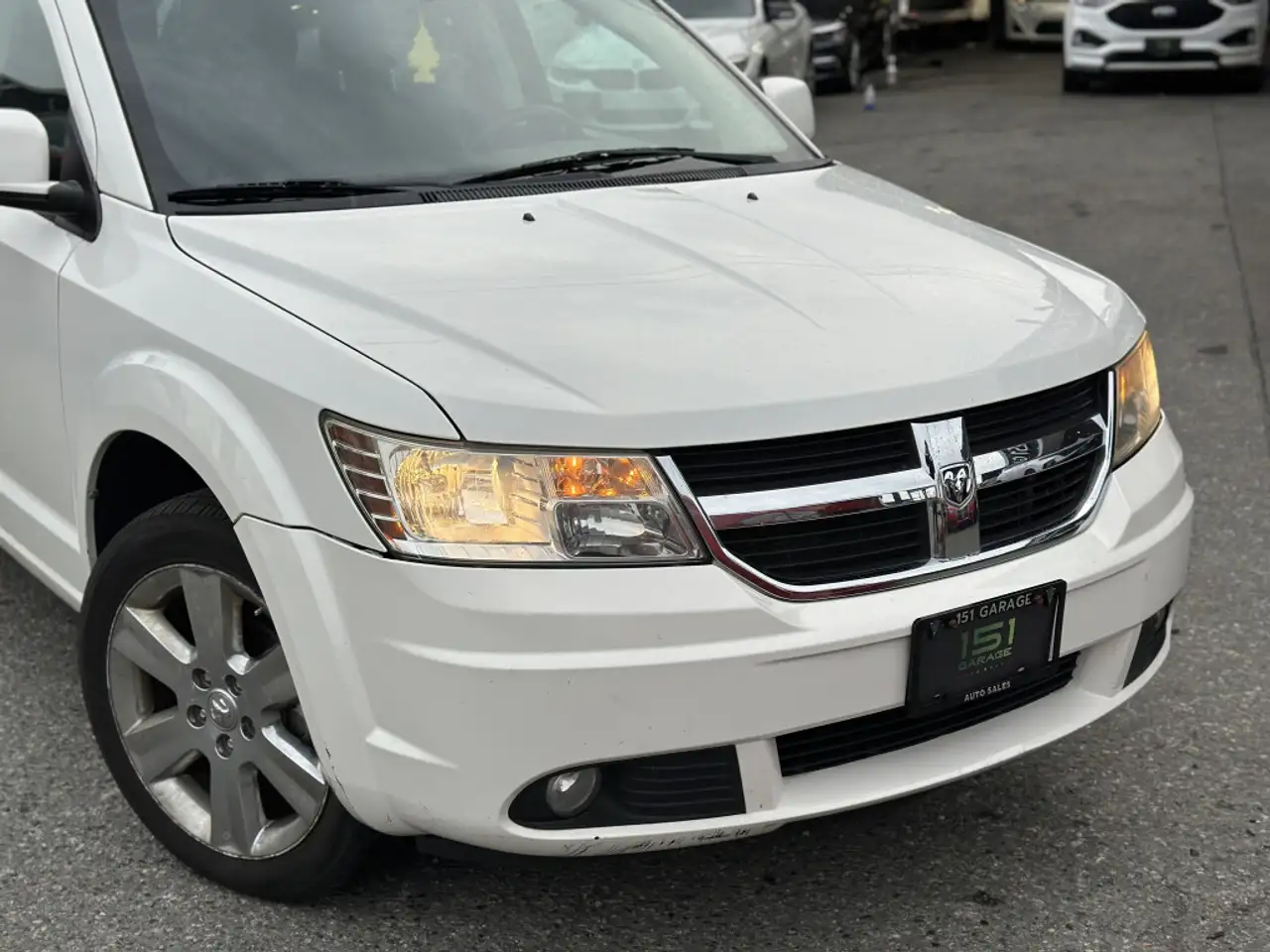 Dodge Journey снимка Dodge Journey