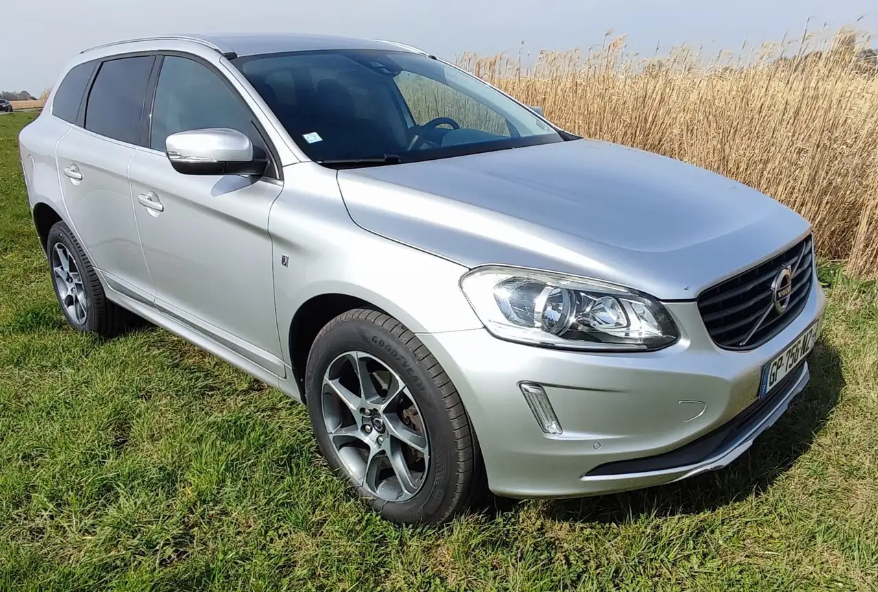 Volvo XC60 D3 150 ch Ocean Race Edition