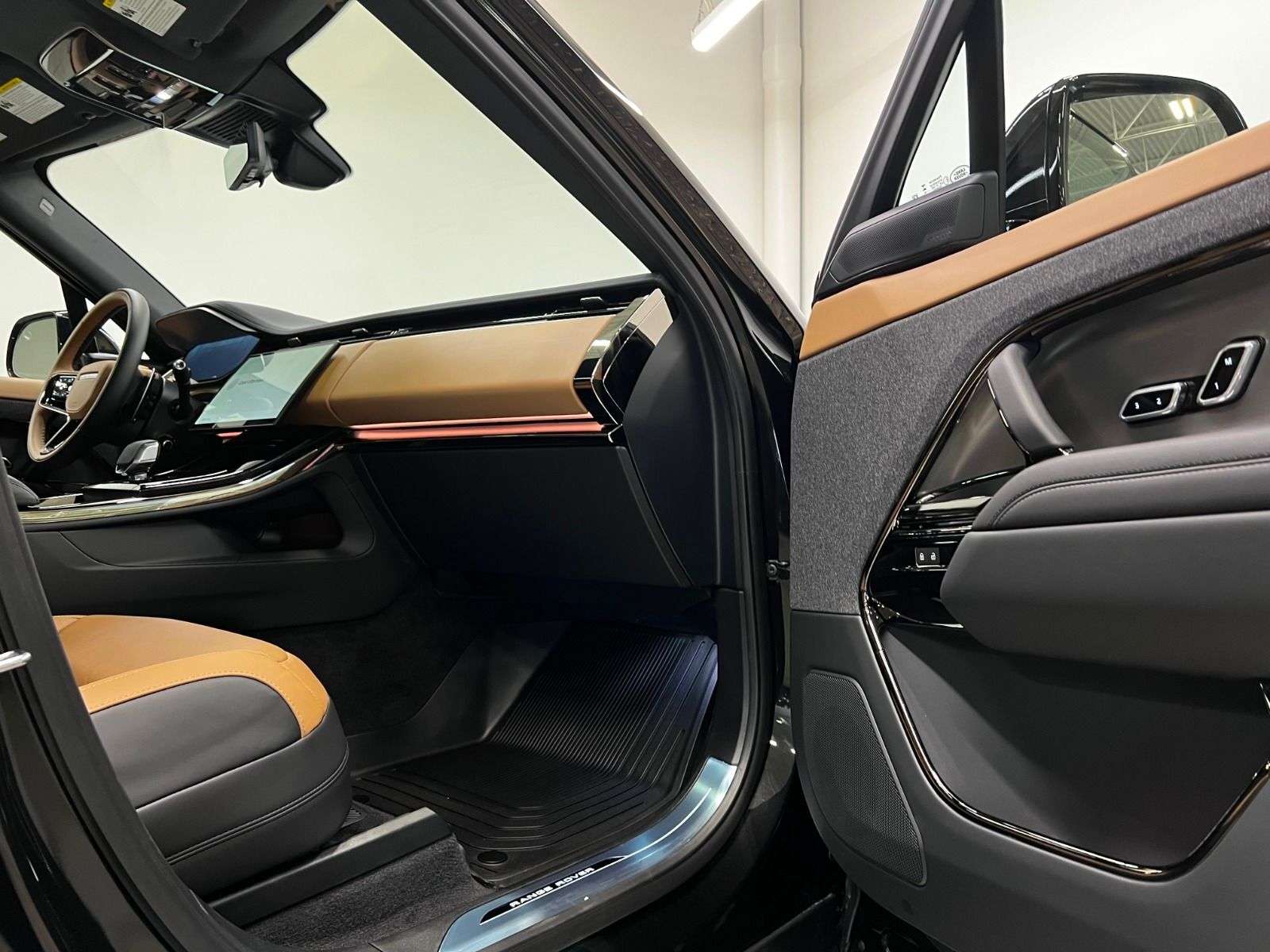 2026 Land Rover Range Rover Sport P400 DYNAMIC HSE thumb 27