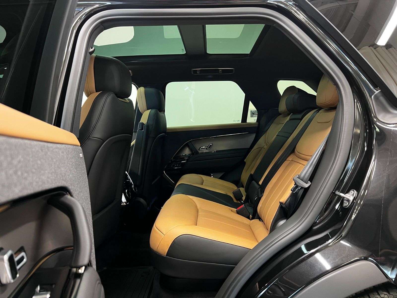 2026 Land Rover Range Rover Sport P400 DYNAMIC HSE thumb 25