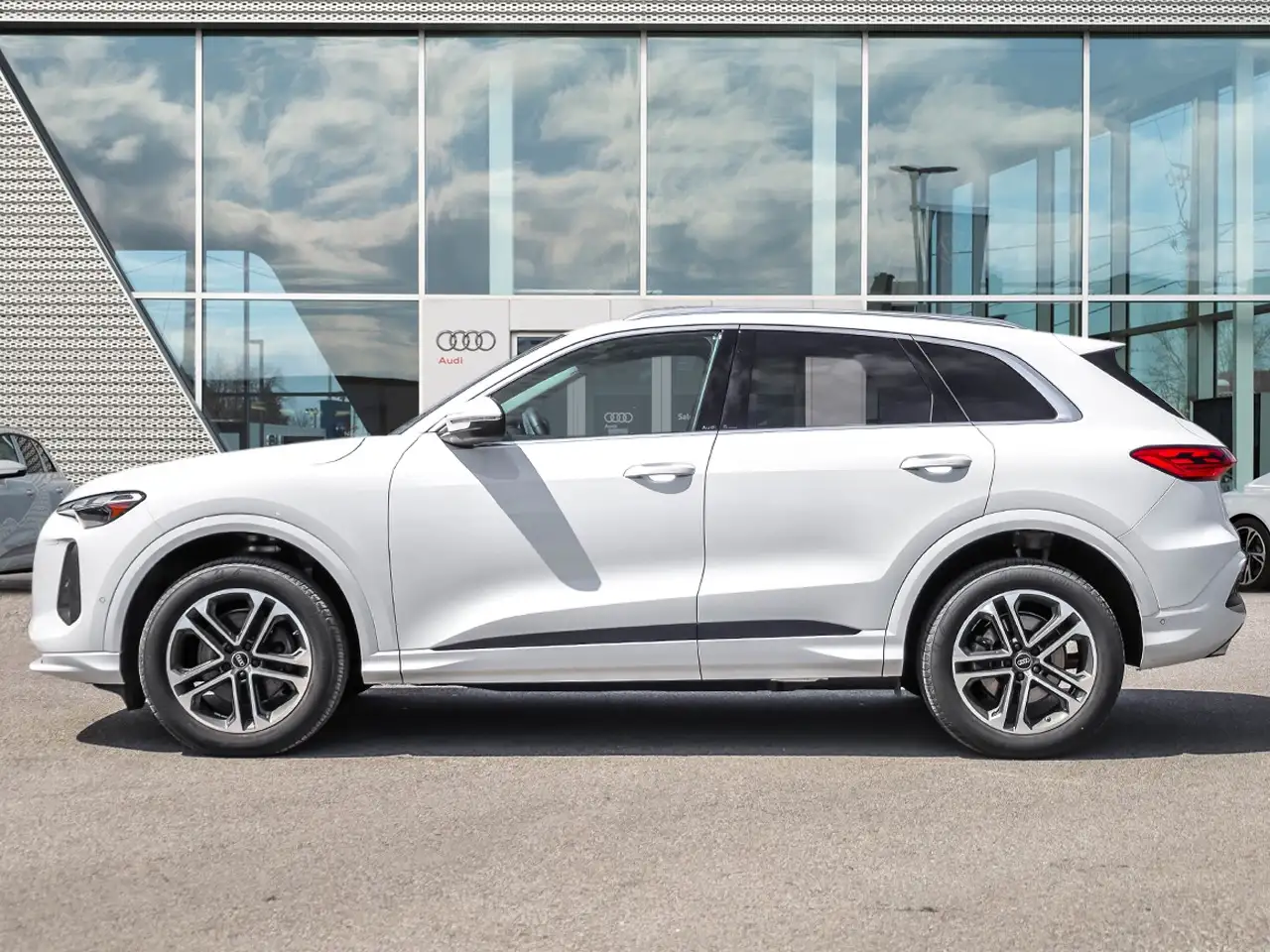 Audi Q5 снимка Audi Q5