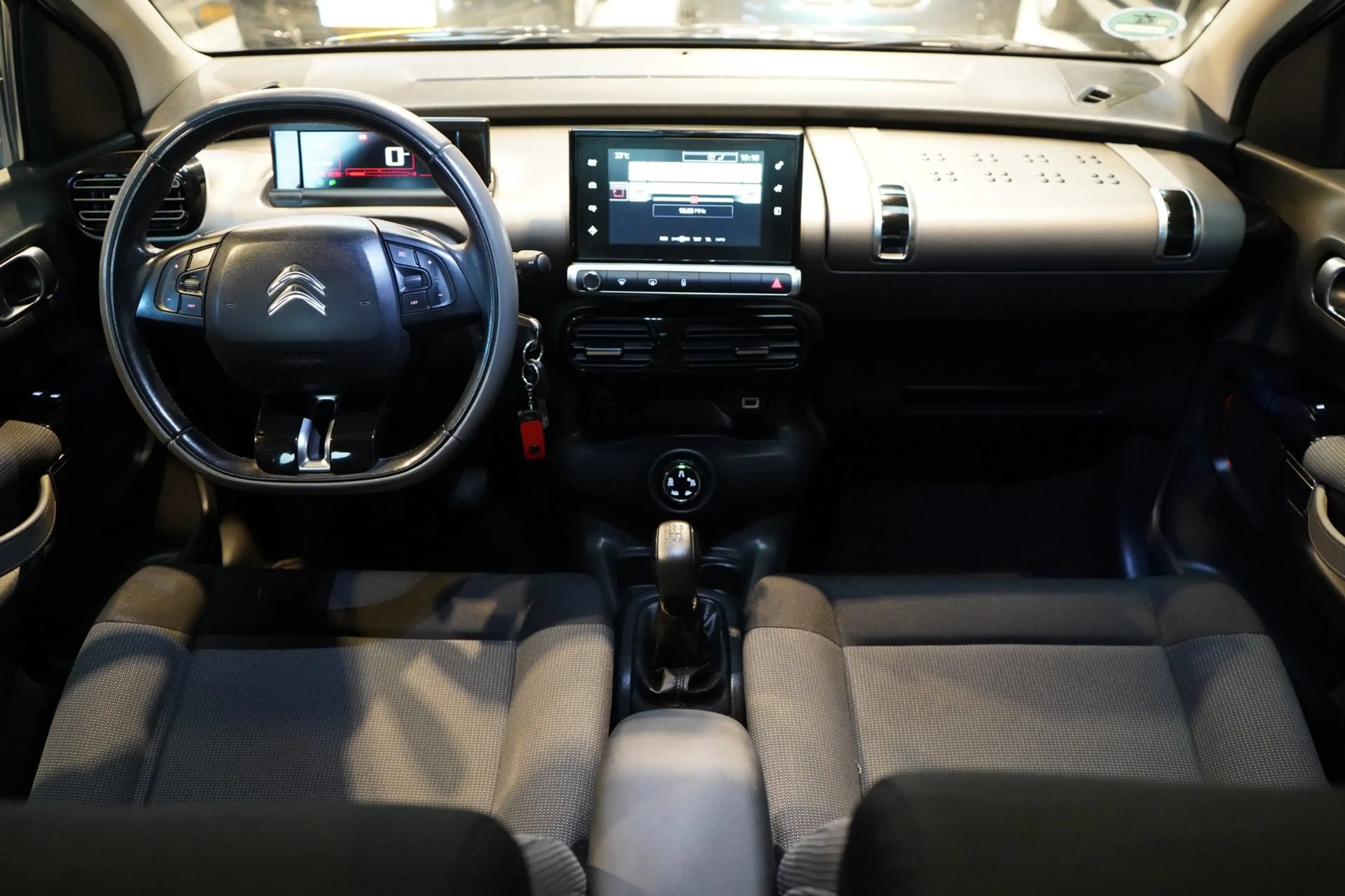 Citroen C4 Cactus 1.2 PureTech Rip Curl | PANODAK | CRUISE | AIRCO | — photo 2