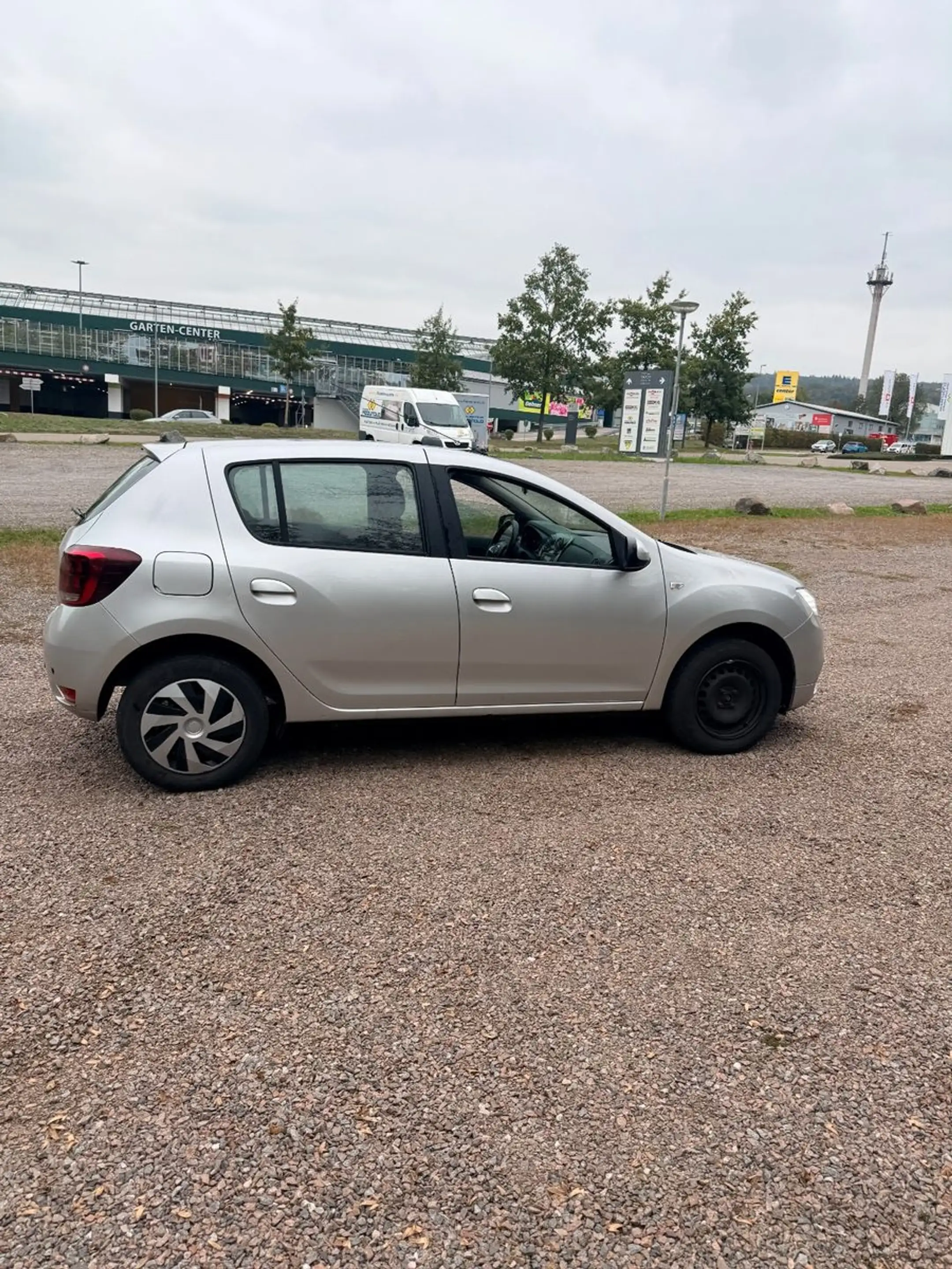 Dacia Sandero II Comfort — photo 3
