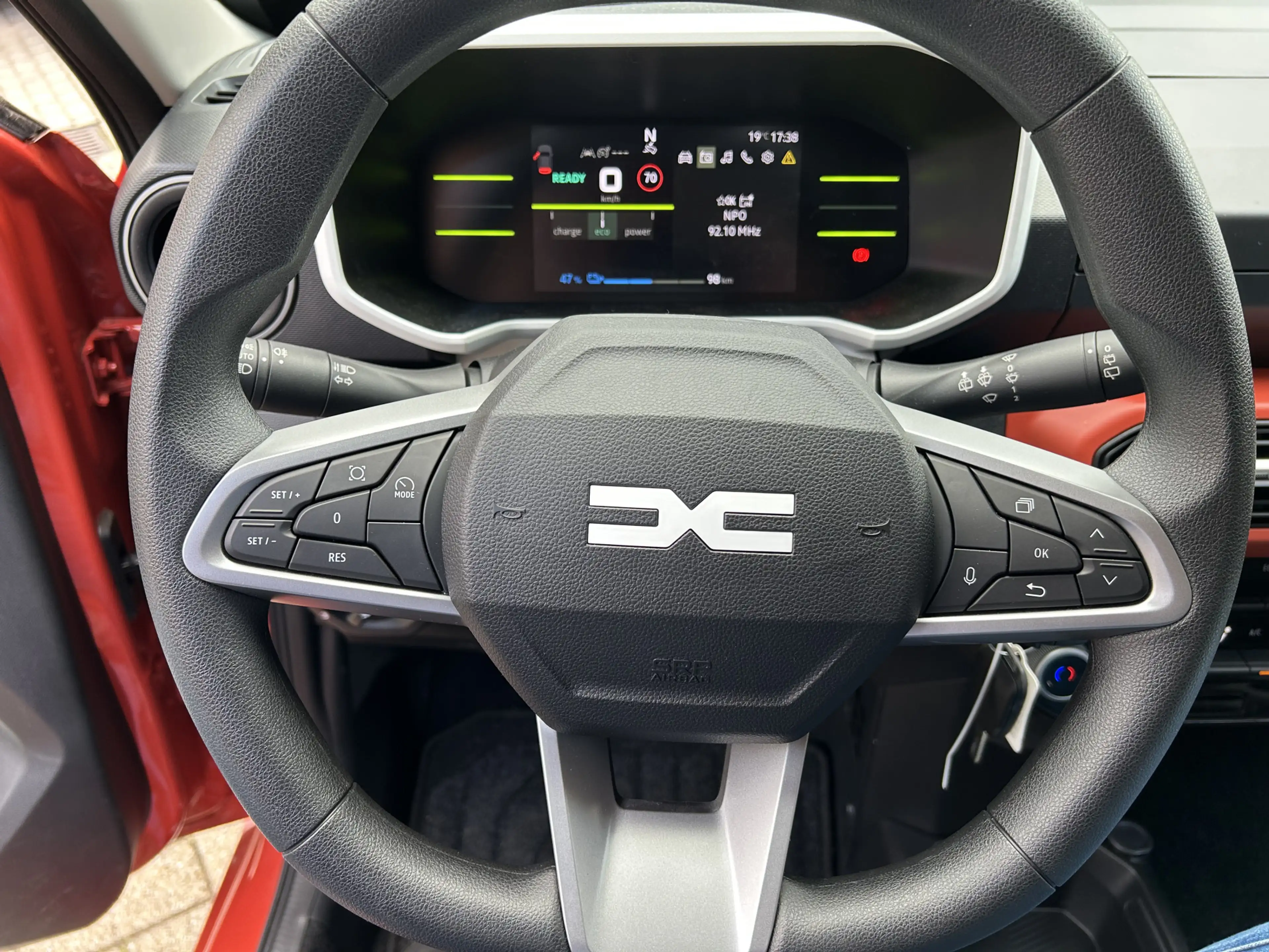 Dacia Spring Expression 65 26.8 kWh — photo 13