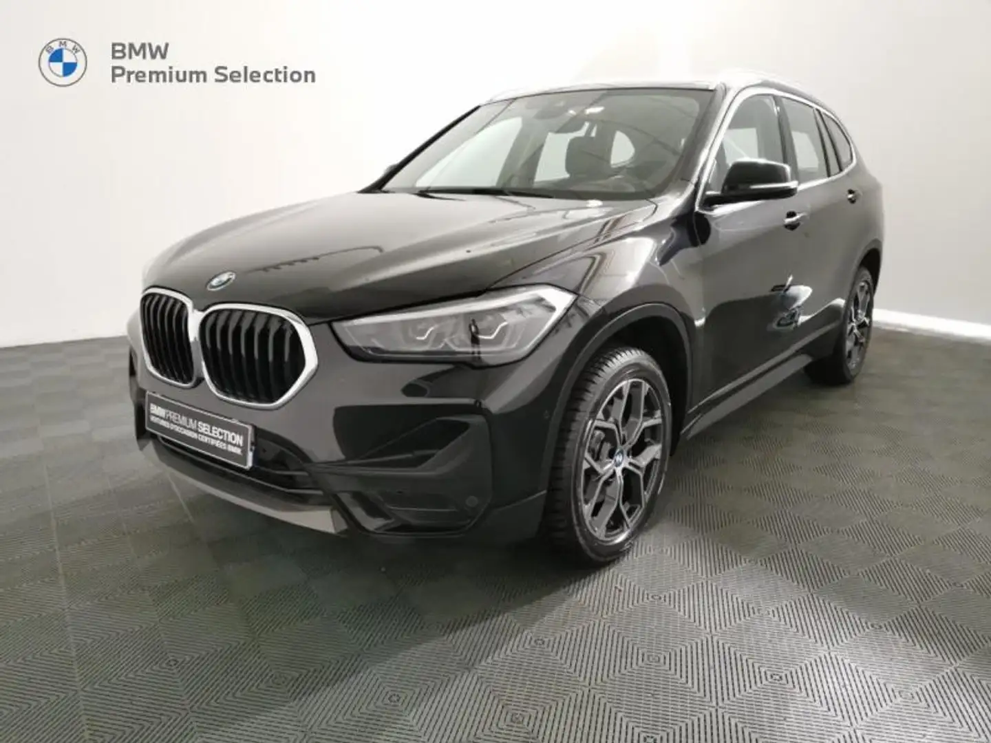BMW X1 sDrive18dA 150ch Business Design Noir - 1
