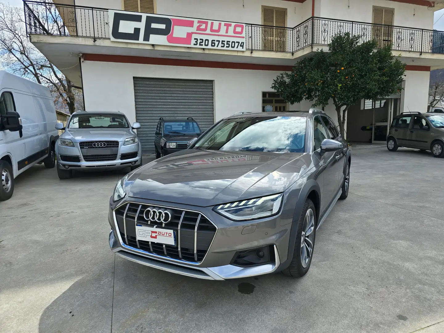 Audi A4 allroad A4 Allroad 40 2.0 tdi quattro 190cv s tronic Grigio - 1
