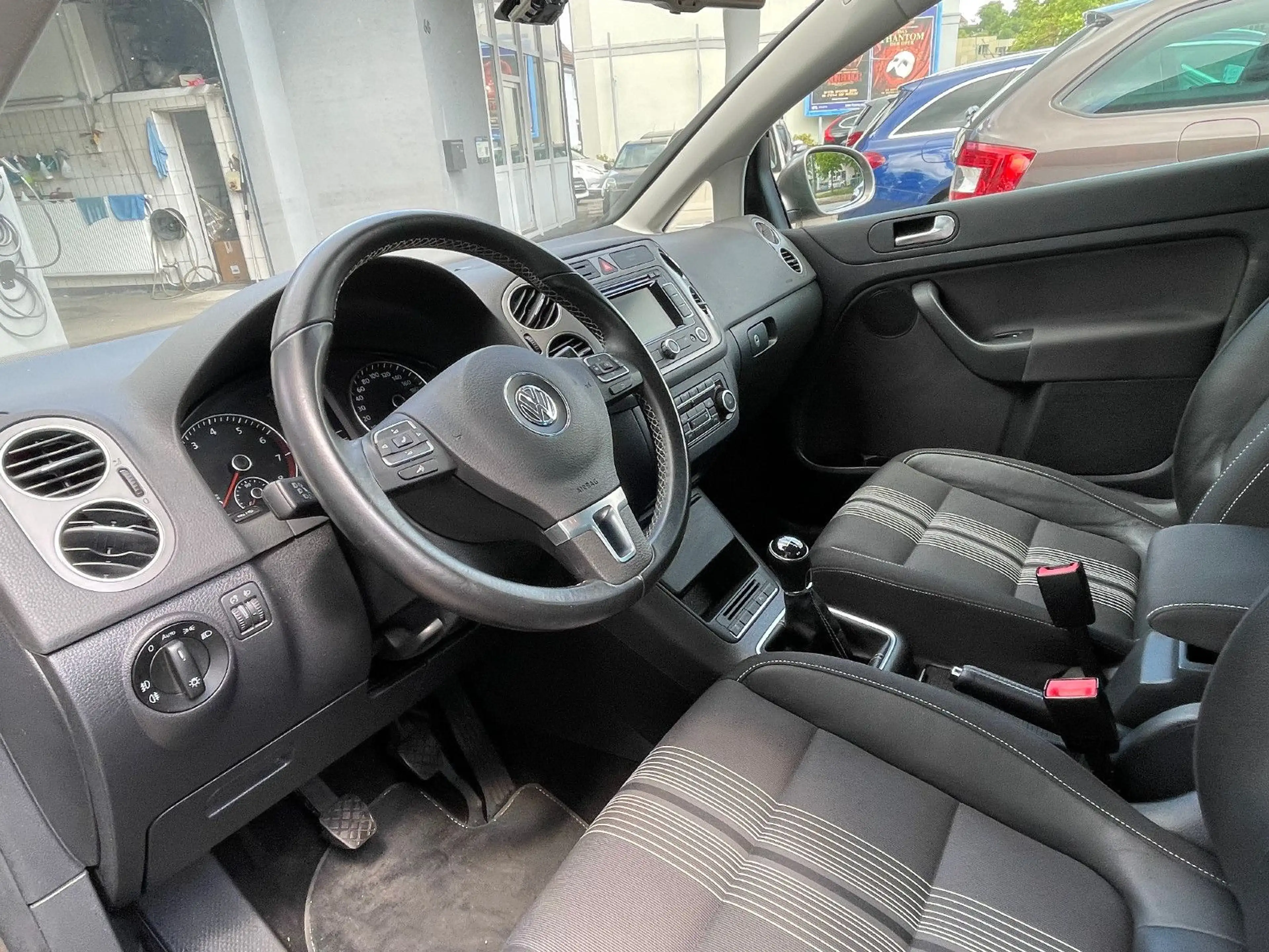 Volkswagen Golf Plus 1.4 TSI Match /Klimaauto. / NAVI / PDC — photo 12