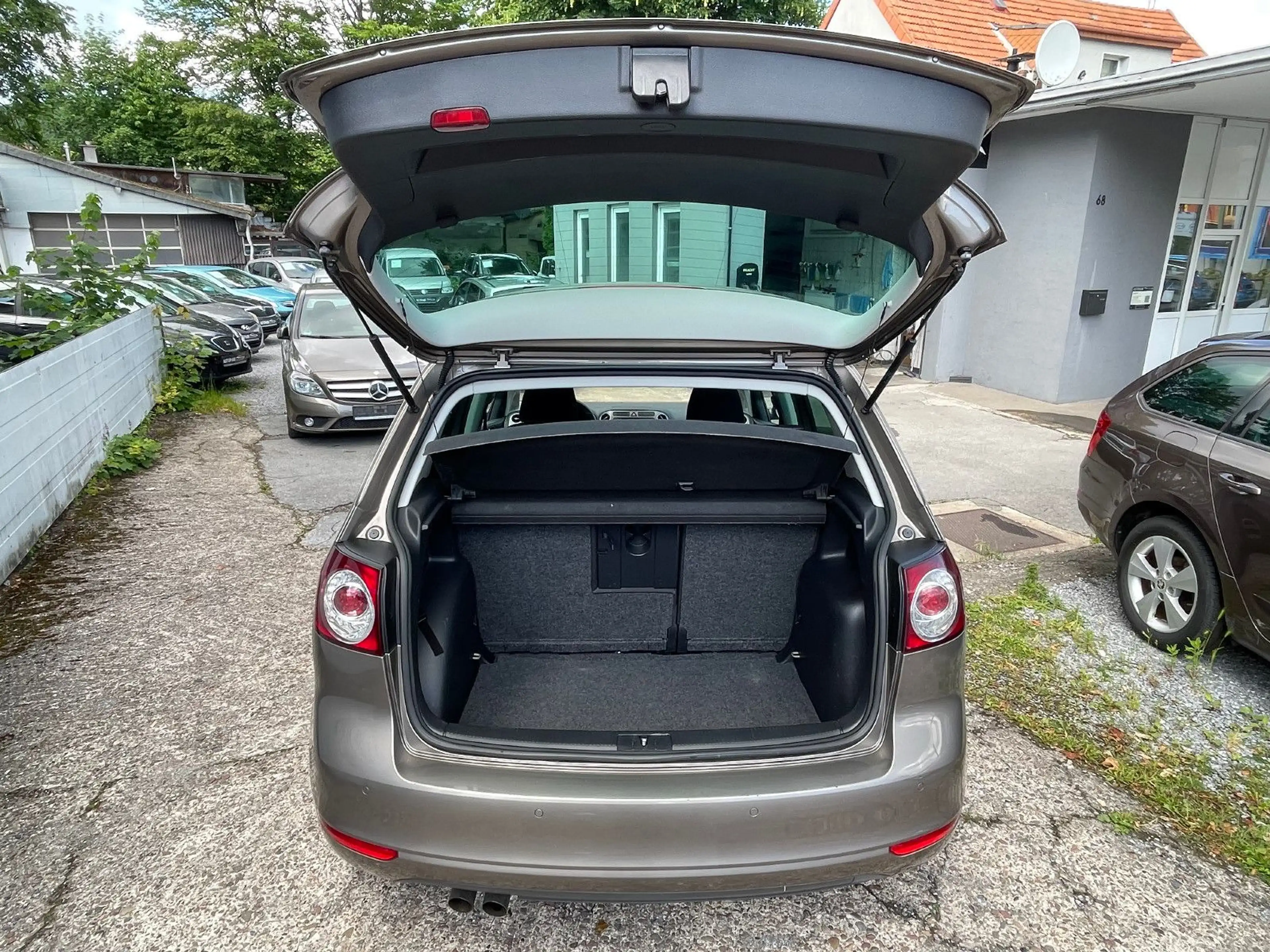 Volkswagen Golf Plus 1.4 TSI Match /Klimaauto. / NAVI / PDC — photo 9