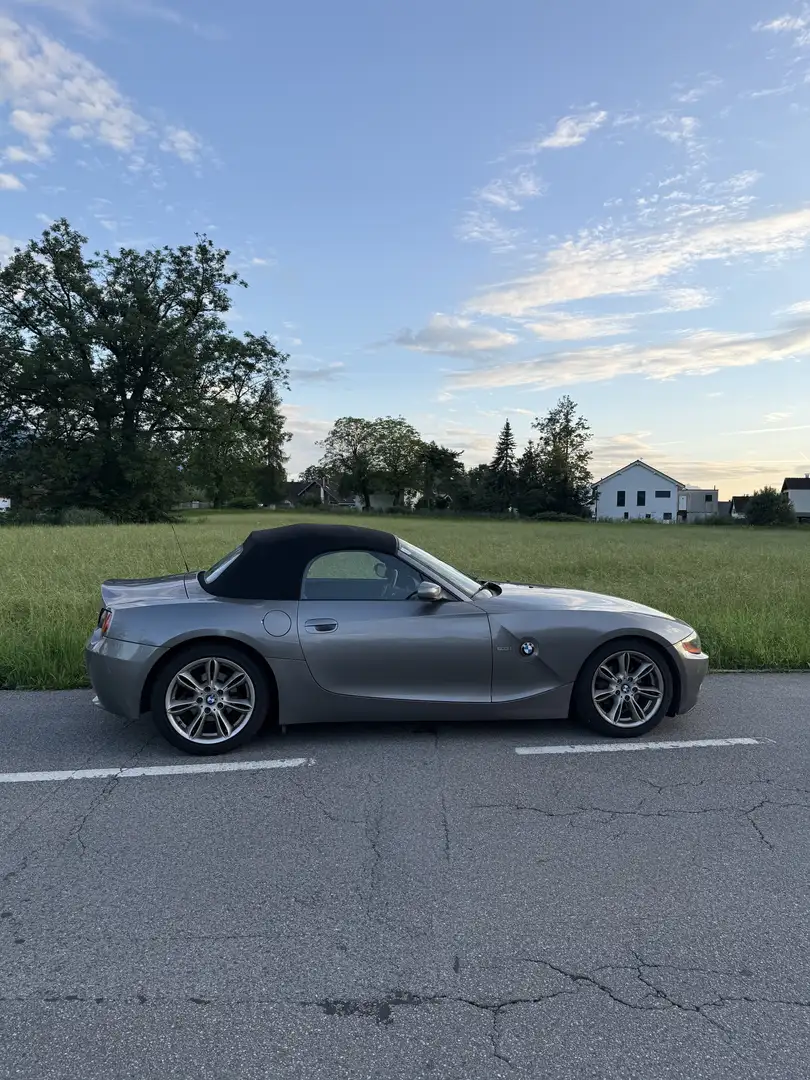 BMW Z4 2,2i Österreich-Paket - 2