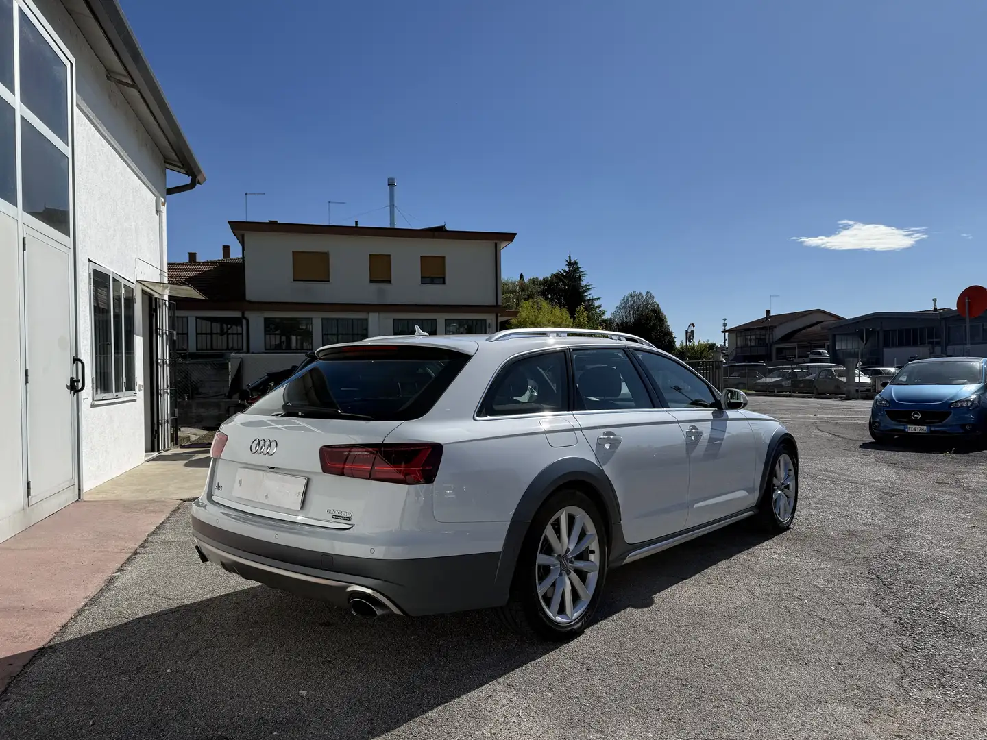 Audi A6 allroad 3.0 tdi Business quattro 272cv s-tronic Blanc - 2