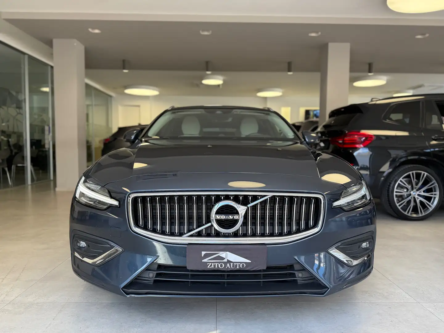 Volvo V60 2.0 d4 Inscription geartronic my20 Blue - 2
