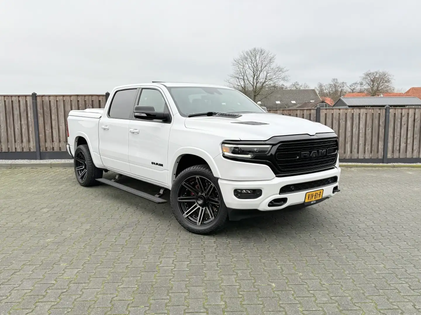 Dodge RAM 1500 5.7 V8 4x4 HEMI LIMITED HARMAN/KARDON Blanc - 1
