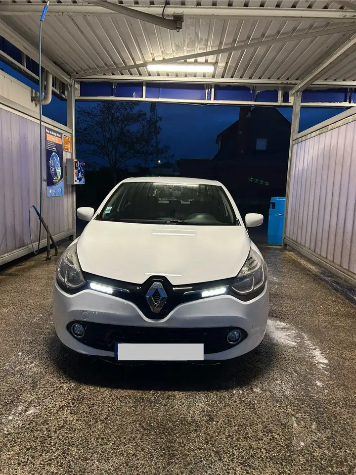 Renault Clio IV dCi 75 eco2 Intens