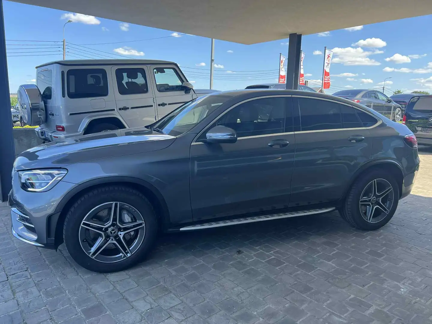Mercedes-Benz GLC 200 4M AMG Automaat Coupé opstaptreden Grijs - 2