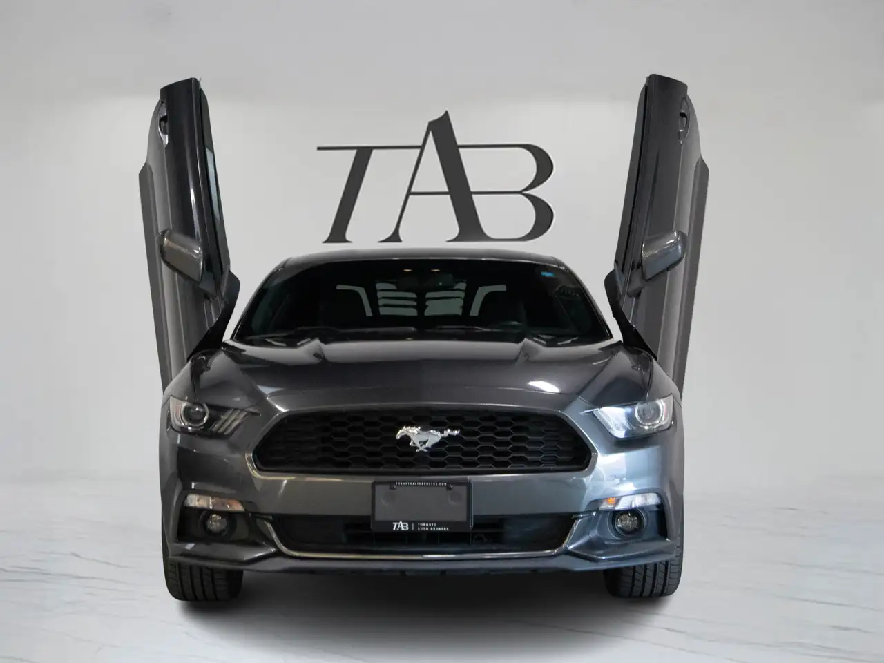 Ford Mustang снимка Ford Mustang