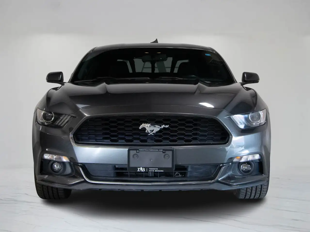 Ford Mustang снимка Ford Mustang
