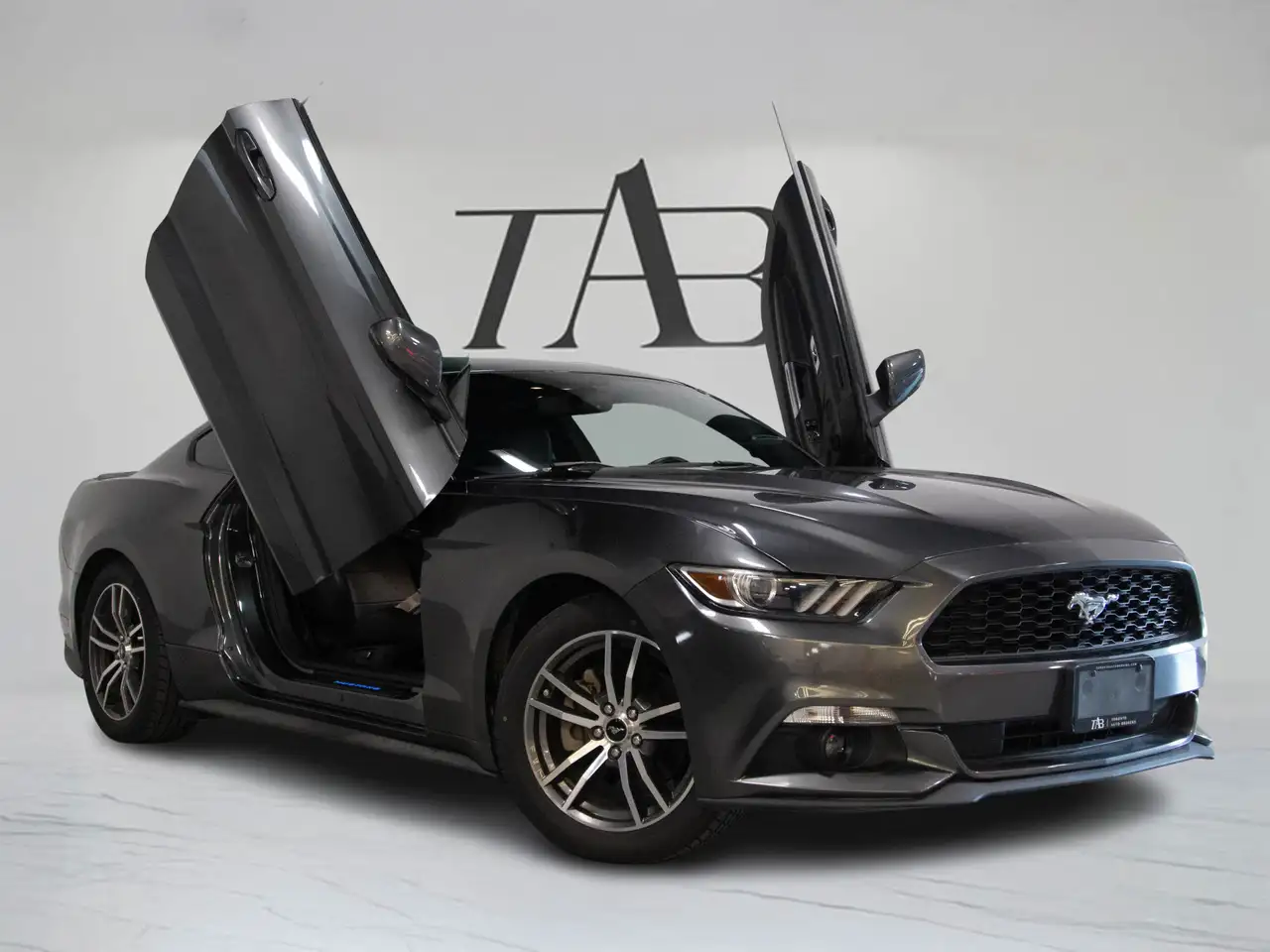 Ford Mustang снимка Ford Mustang