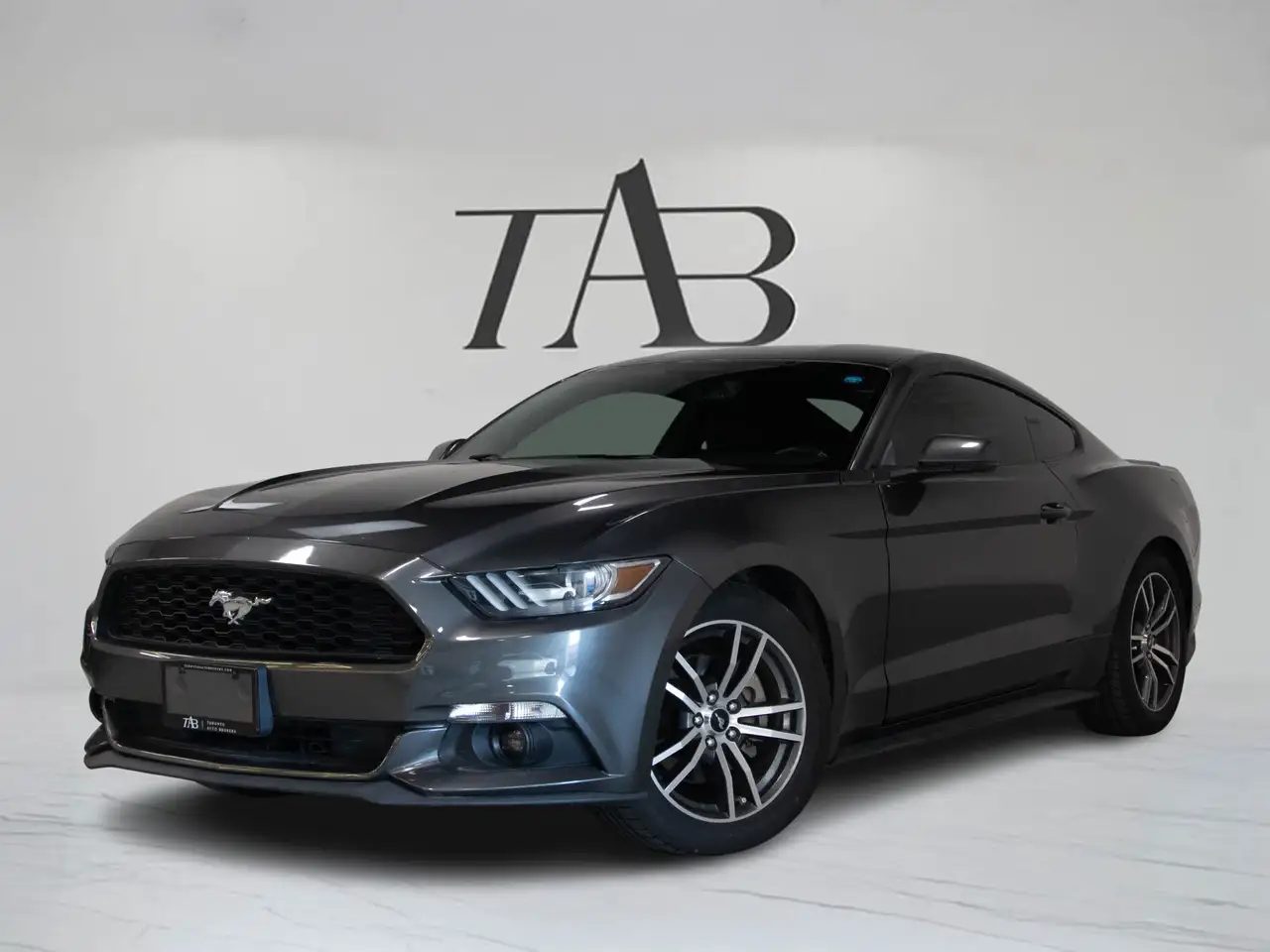 Ford Mustang снимка Ford Mustang