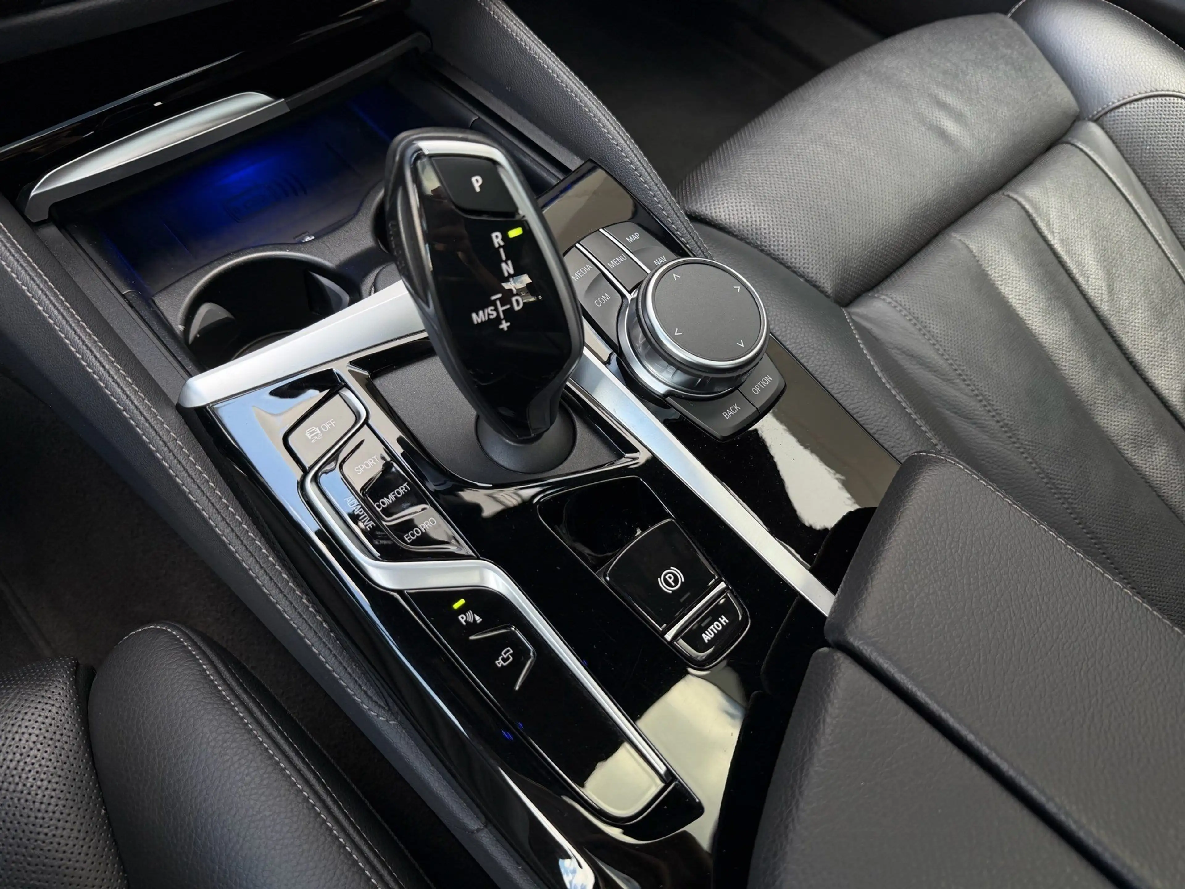 BMW 550 M550i xDrive Laser DA Prof PA+ Glasd. HuD H/K — photo 13