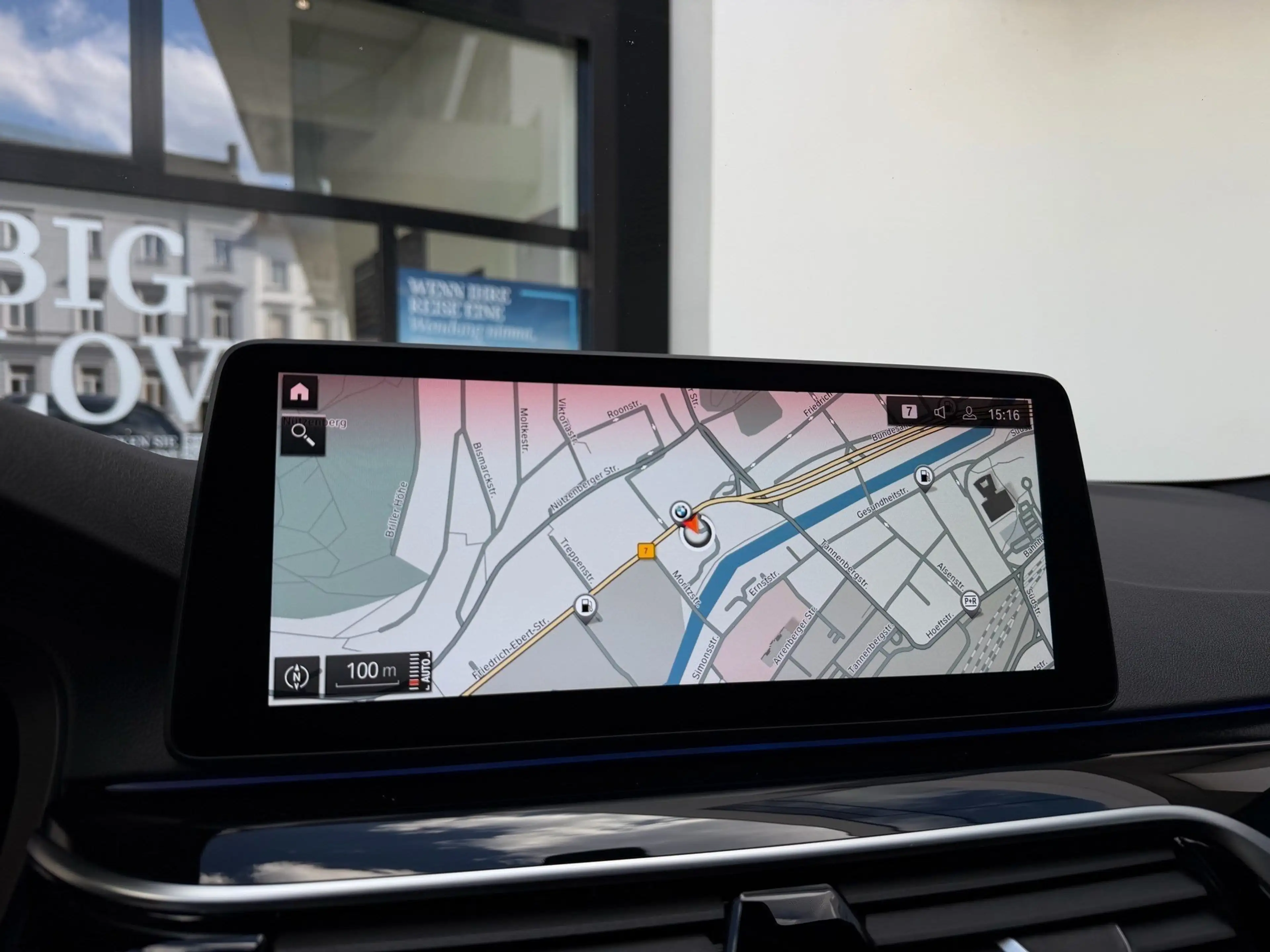BMW 550 M550i xDrive Laser DA Prof PA+ Glasd. HuD H/K — photo 10