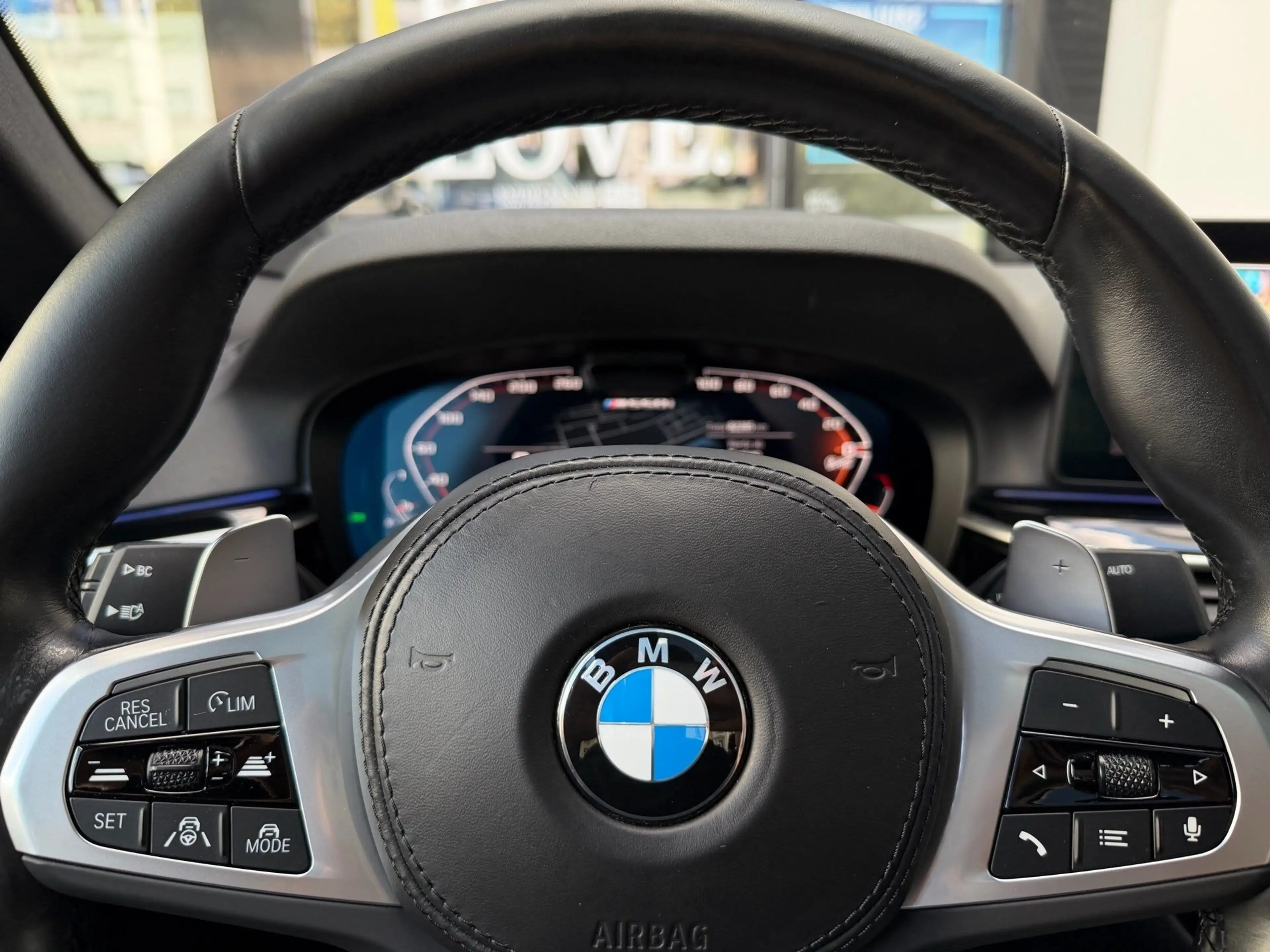 BMW 550 M550i xDrive Laser DA Prof PA+ Glasd. HuD H/K — photo 14