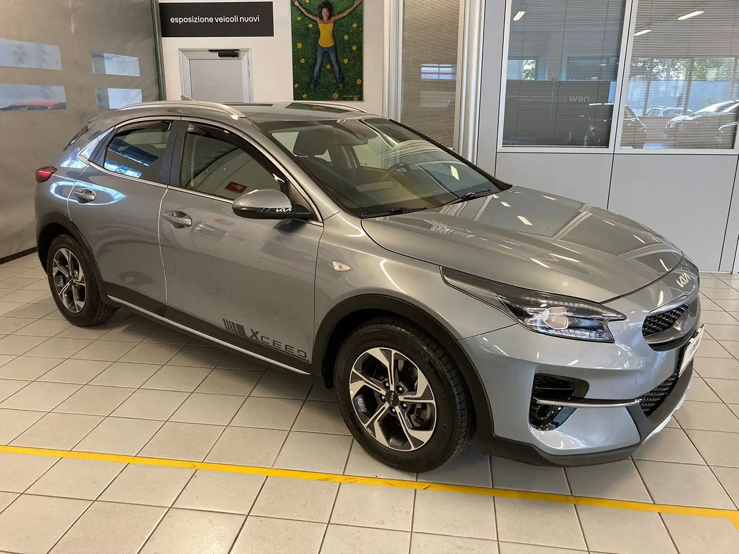 Kia XCeed Urban 1.0 T-GDi 117cv 2WD rif.GH461 Argento - 2