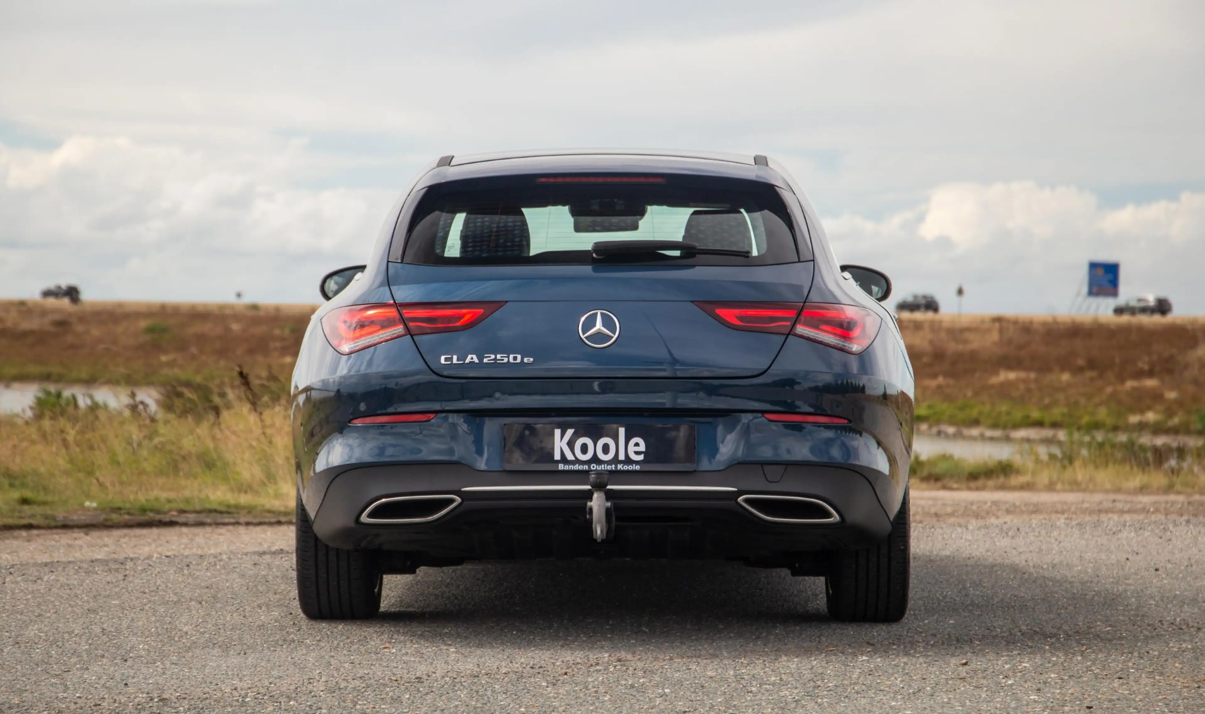 Mercedes-Benz CLA 250 Shooting Brake e Business Solution CARPLAY / TREKH — photo 9