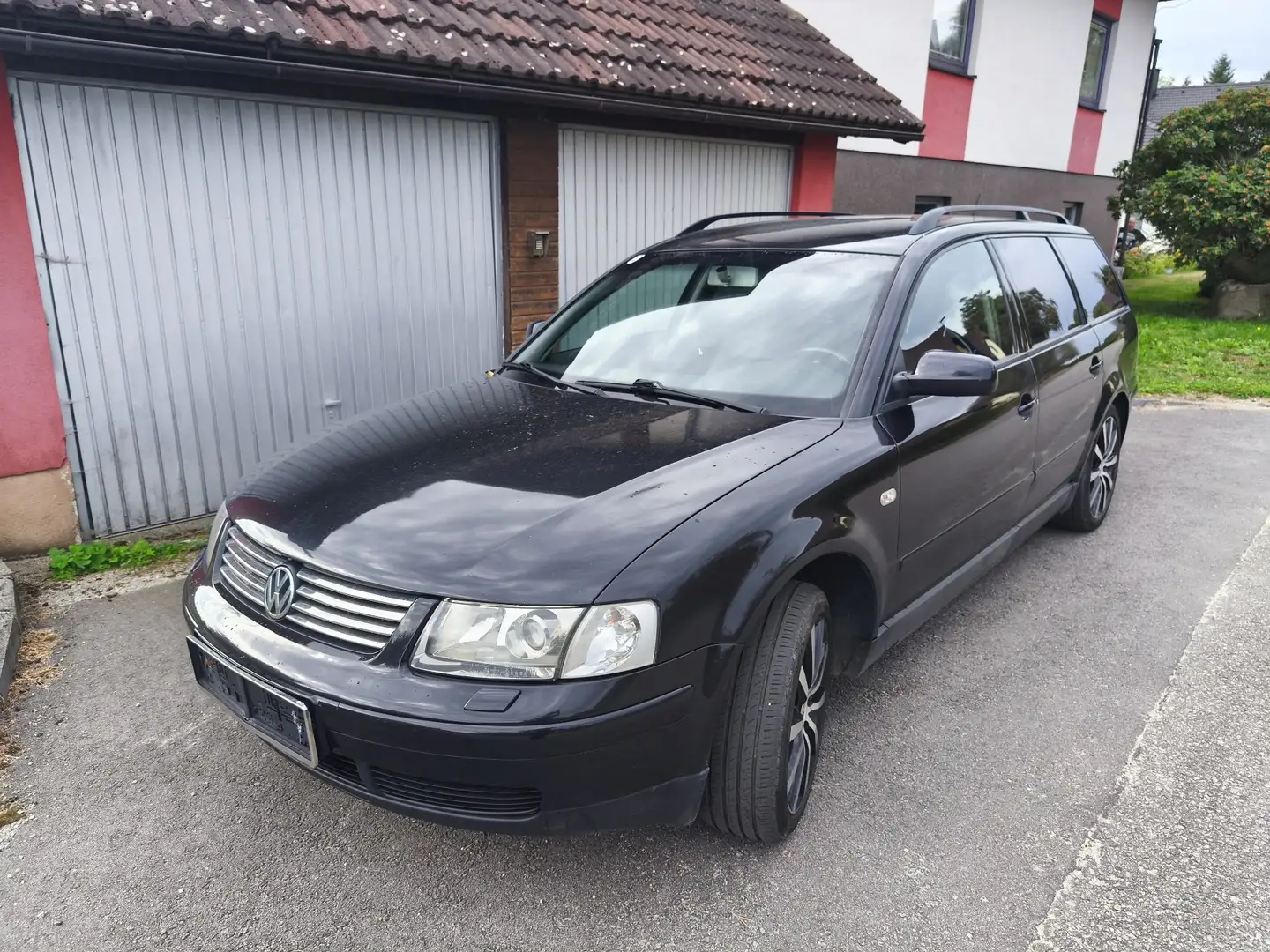 Volkswagen Passat Automatik Trend Schwarz - 2