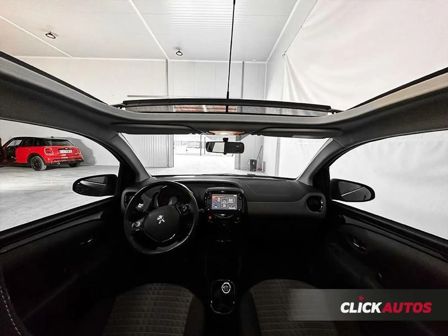 Peugeot 108 1.0 VTi S&S Allure 72 Schwarz - 2