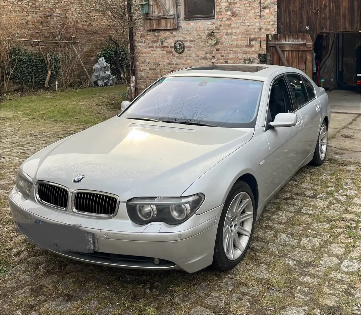 BMW 745 745i Szary - 1