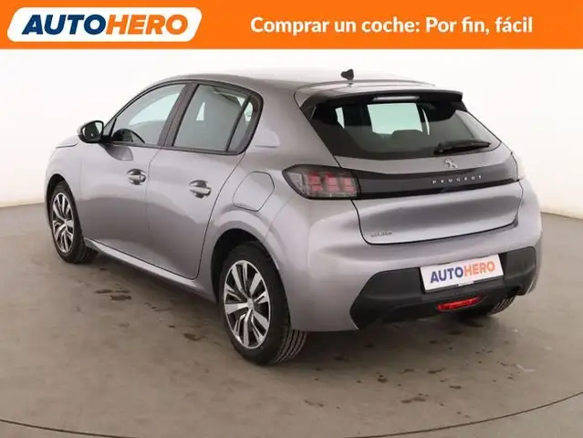 Peugeot 208 view 4