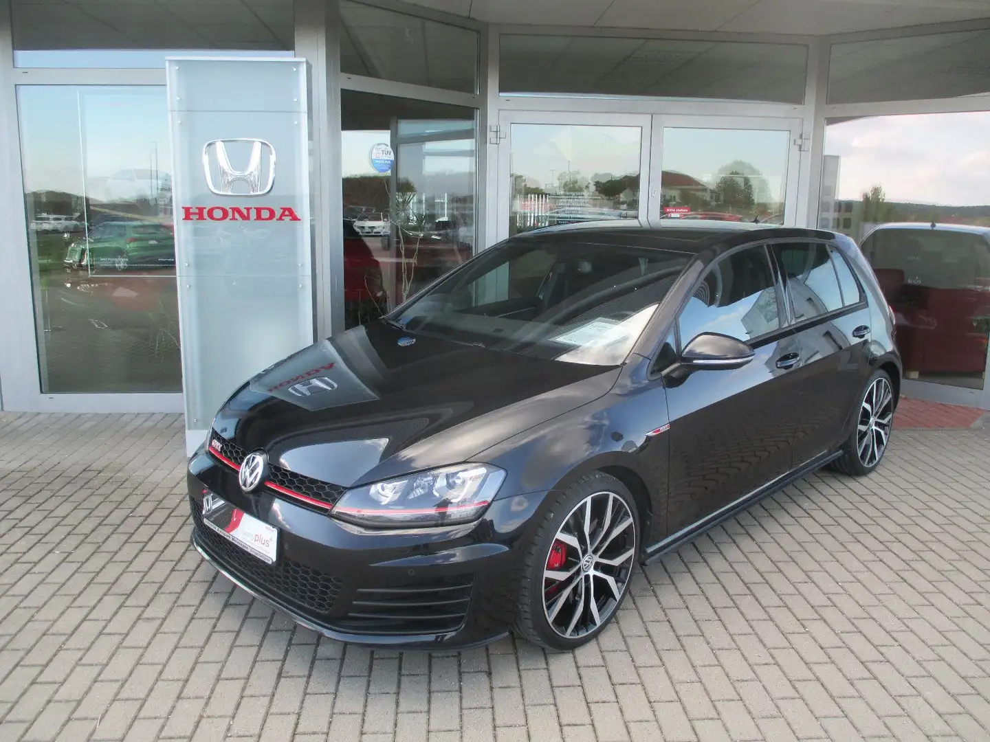 Volkswagen Golf VII Lim. GTI Performance "Navigation" Noir - 1